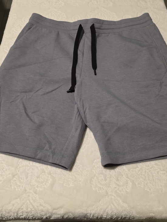32 Degrees Other - 32 Degrees Men's Heather Gray Cool Shorts with Black Drawstring